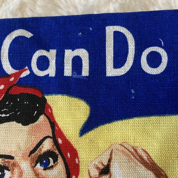 Rosie the Riveter Tee Towel from Smithsonian Institution We Can Do It! - Picture 5 of 8